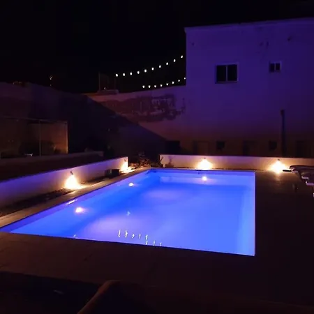 Apartment Amplio Apartamento Con Terraza Privada, Piscina Compartida En Arico Santa Cruz de Tenerife